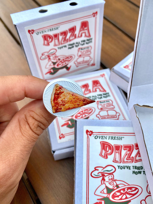 Real Slice of Pizza Pin and Pizza Box (Magnetic)